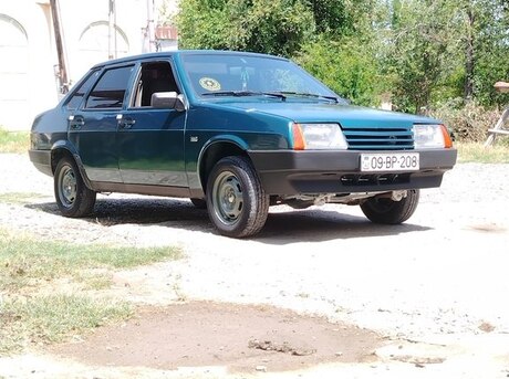 LADA (VAZ) 21099 1999