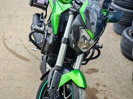 Bajaj Dominar 400 2022