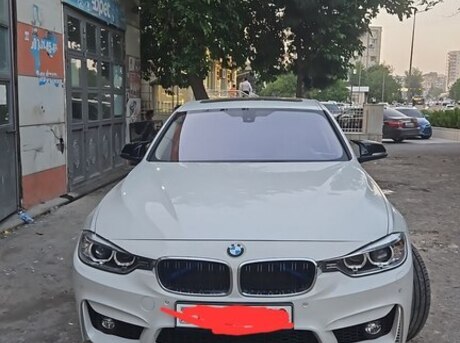 BMW 328 2015