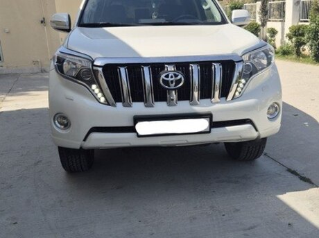 Toyota Land Cruiser Prado 2014