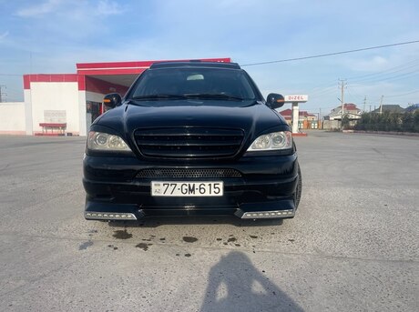 Mercedes ML 320 4MATIC 2000