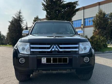 Mitsubishi Pajero 2007