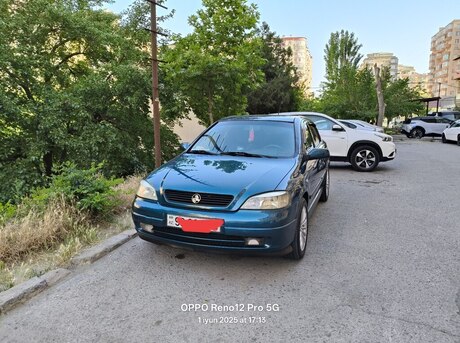Opel Astra 2001