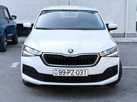 Skoda Rapid 2021