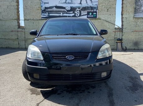 Kia Rio 2005