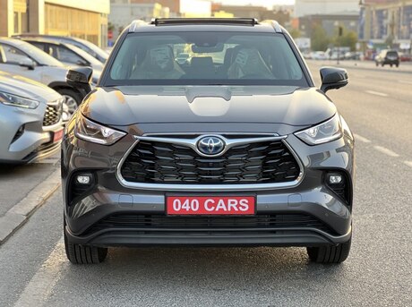 Toyota Highlander 2025