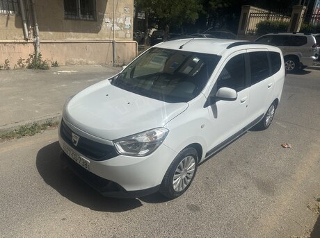 Dacia Lodgy 2015