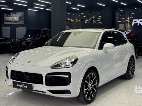 Porsche Cayenne Turbo 2018