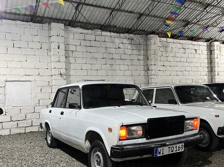 LADA (VAZ) 2107 1990