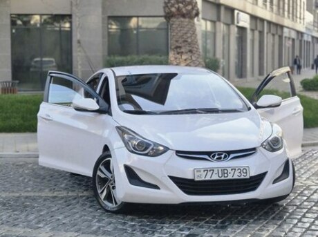 Hyundai Avante 2015