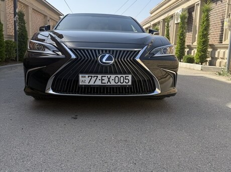 Lexus ES 300h 2020