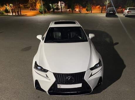 Lexus IS 350