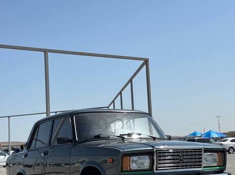 LADA (VAZ) 2107 2011