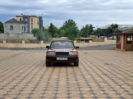 Mercedes 190 1993