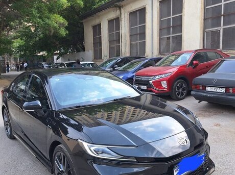 Toyota Camry 2024