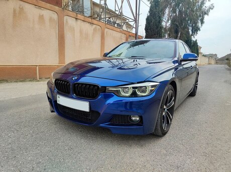 BMW 330e