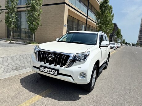 Toyota Land Cruiser Prado 2014