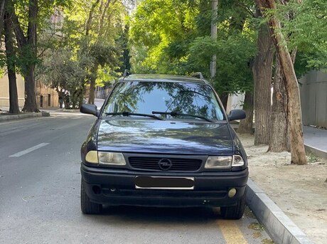 Opel Astra 1995