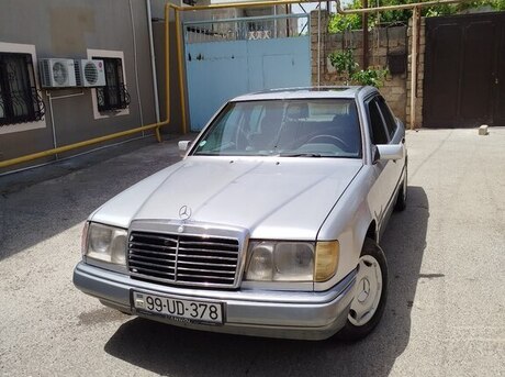 Mercedes E 250 1993