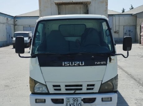 Isuzu NHR 55 E