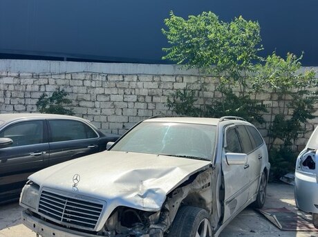 Mercedes C 200 1999