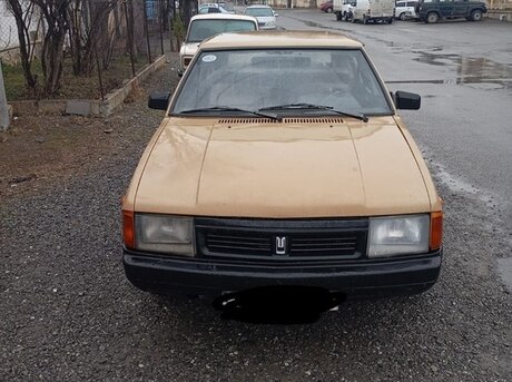 Moskvich 2141 1988