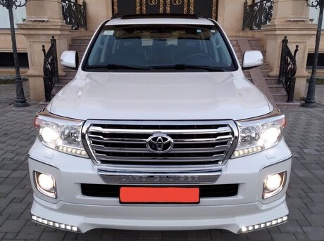 Toyota Land Cruiser 2010