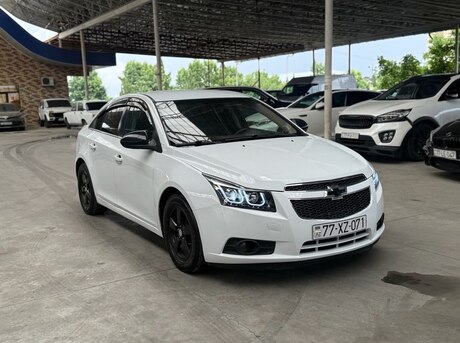 Chevrolet Cruze 2012