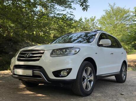 Hyundai Santa Fe 2012