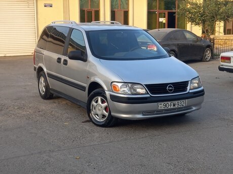 Opel Sintra 1997