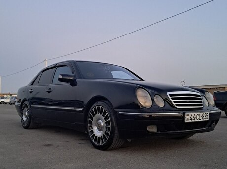 Mercedes E 320 2001