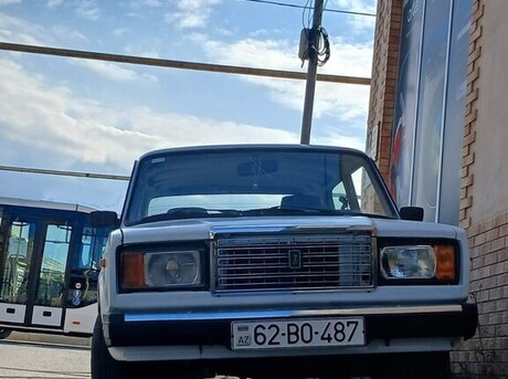 LADA (VAZ) 2107 2005