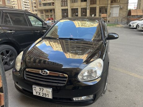 Hyundai Accent 2010