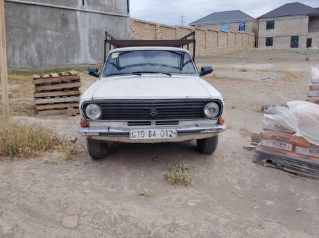 GAZ 24 1988