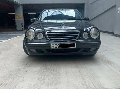 Mercedes E 220 d 2000
