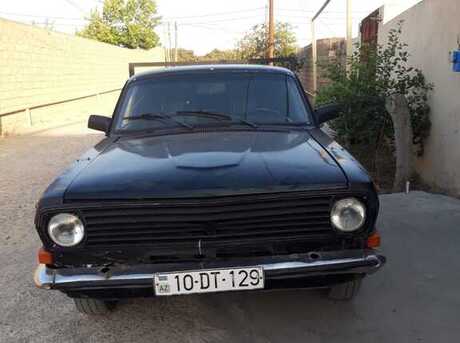 GAZ 24 1989