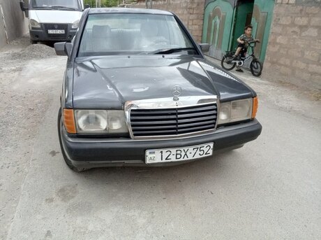 Mercedes 190 1993