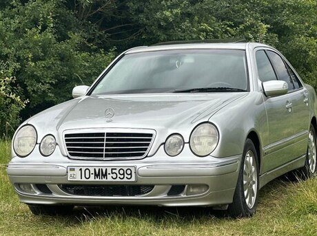 Mercedes E 240 2000