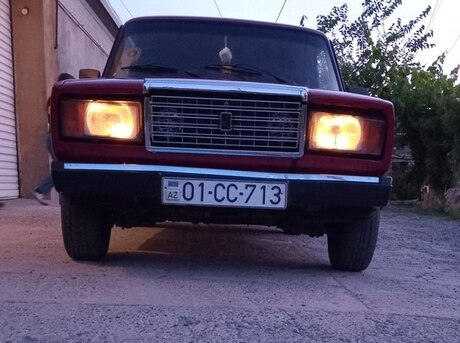 LADA (VAZ) 2107 2005