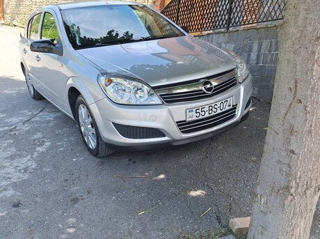 Opel Astra 2009