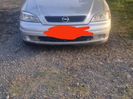 Opel Astra 1998