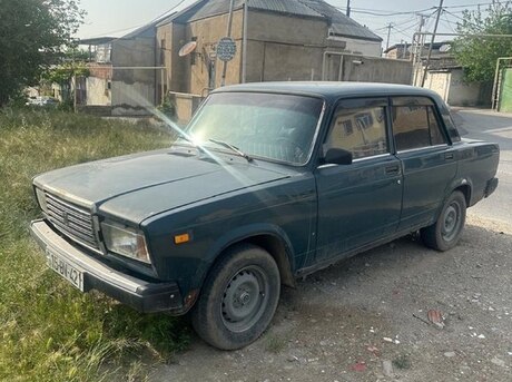 LADA (VAZ) 2107 2005