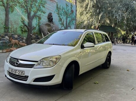 Opel Astra 2009