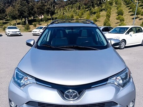 Toyota RAV4 2016