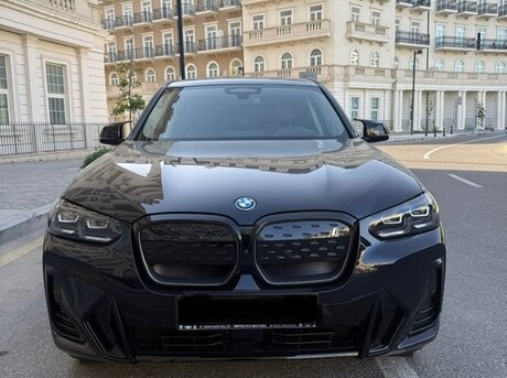 BMW  2024