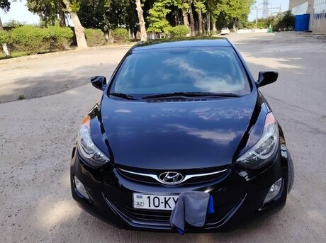 Hyundai Elantra 2013