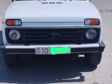 LADA (VAZ) Niva