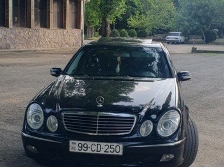 Mercedes E 320 2004