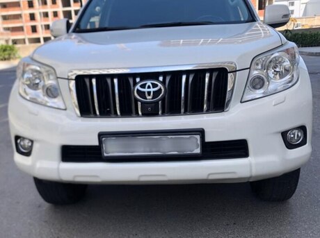 Toyota Land Cruiser Prado 2013