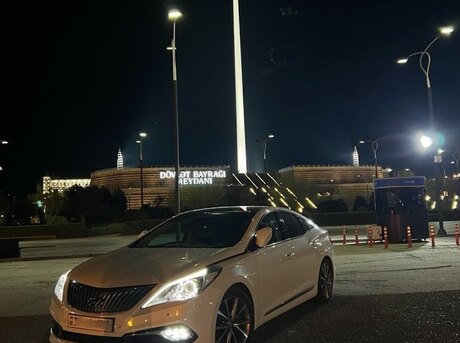 Hyundai Grandeur 2015